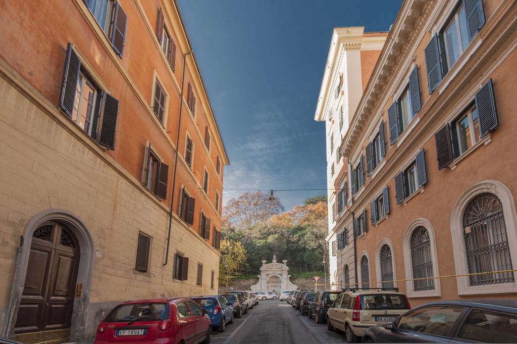 Fl Apartments Charming Flat In The Heart Of Trastevere — Photos 1