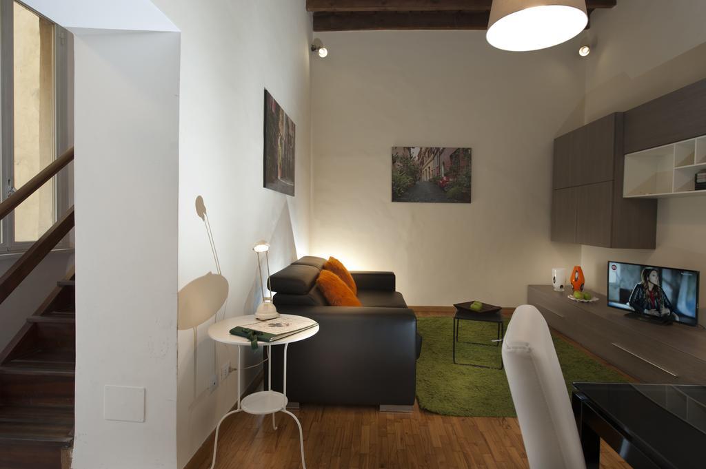 Fl Apartments Charming Flat In The Heart Of Trastevere — Photos 3