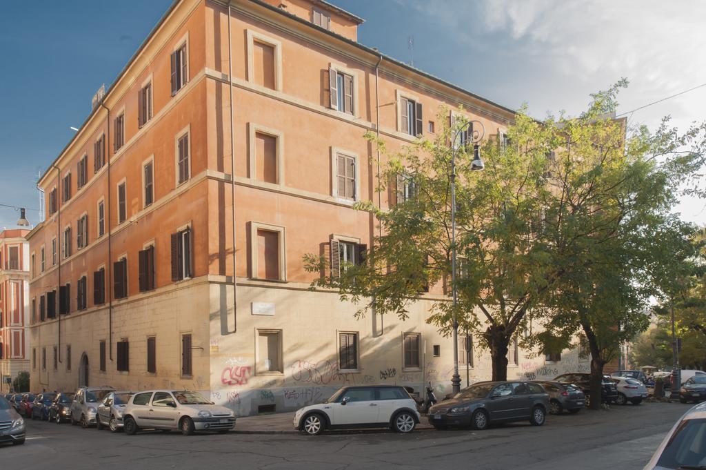 Fl Apartments Charming Flat In The Heart Of Trastevere, Rome
